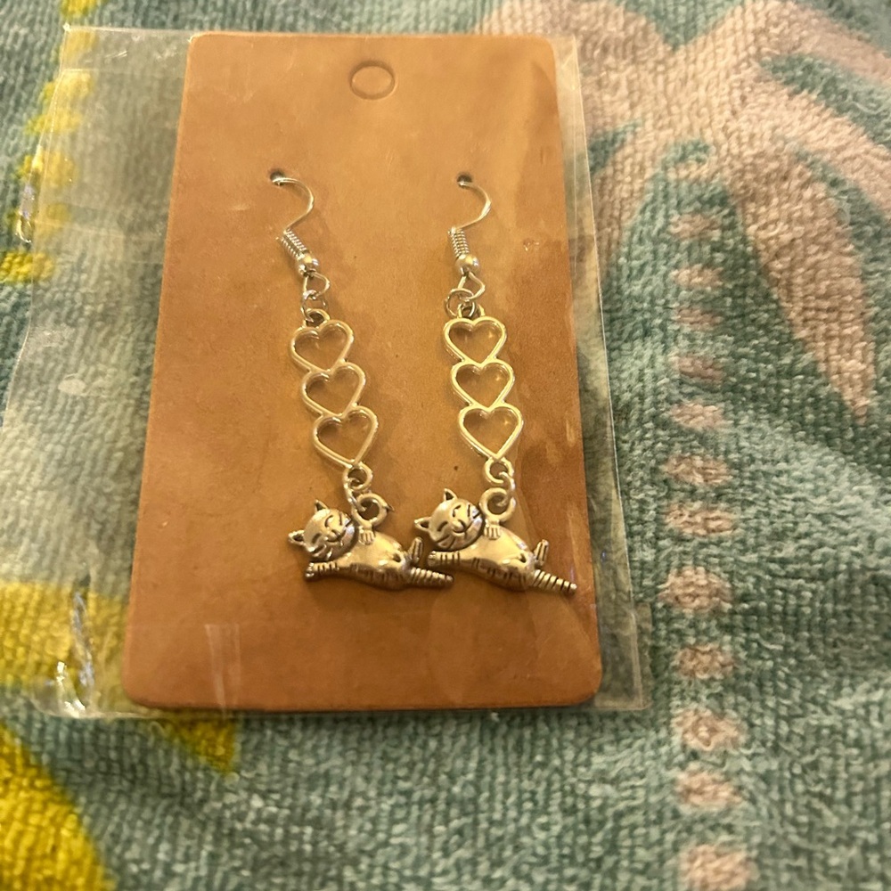 Silver Heart Cat Earrings